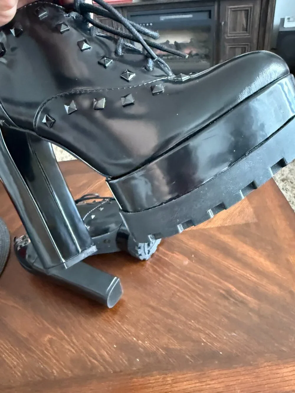 JESSICA SIMPSON | Imina Black Leather Studded Platform Oxford Booties 9M | RARE